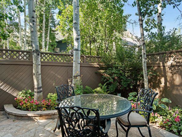 Aspen Home 987366