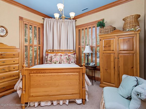 Aspen Home 987366