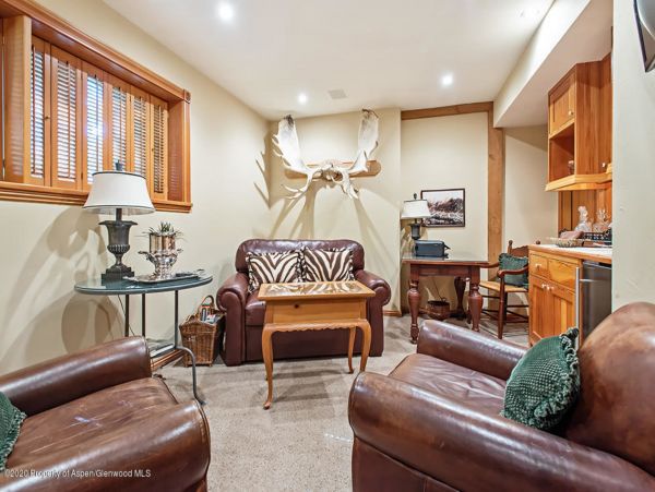 Aspen Home 987366