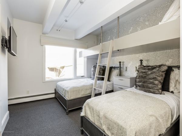 Aspen Home 987367