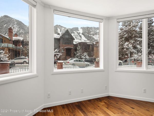 Aspen Home 987370
