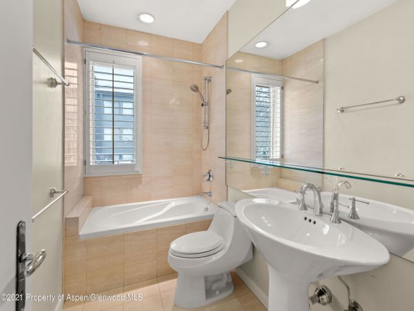 Aspen Home 987370