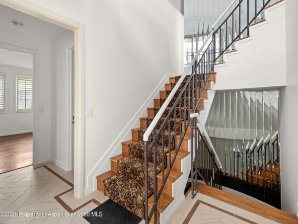 Aspen Home 987370