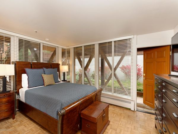 Aspen Home 987373
