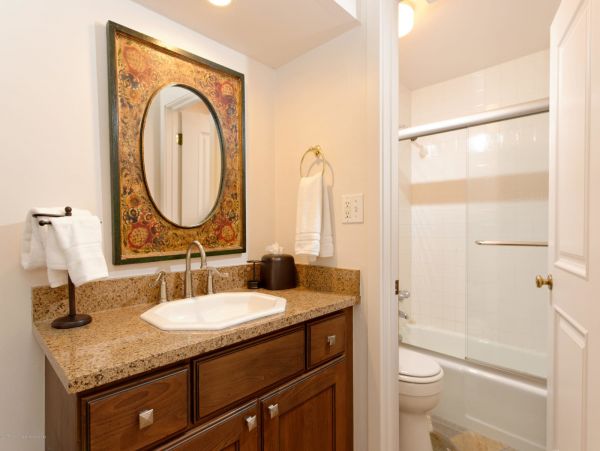 Aspen Home 987373