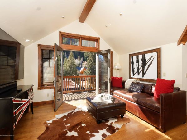 Aspen Home 987383