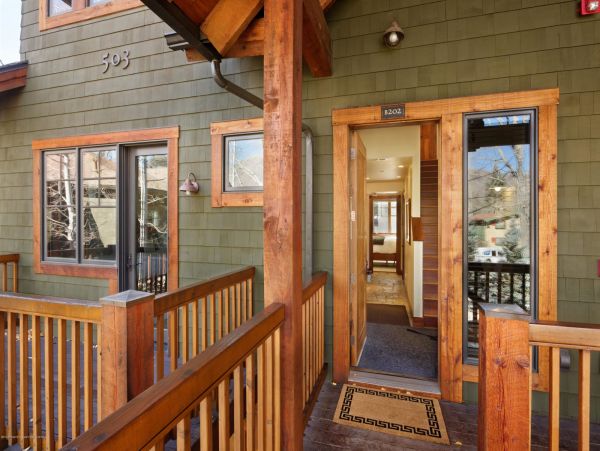 Aspen Home 987383