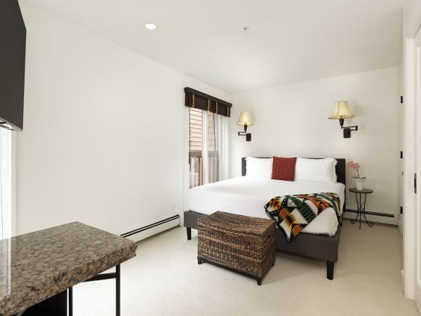 Aspen Home 987384