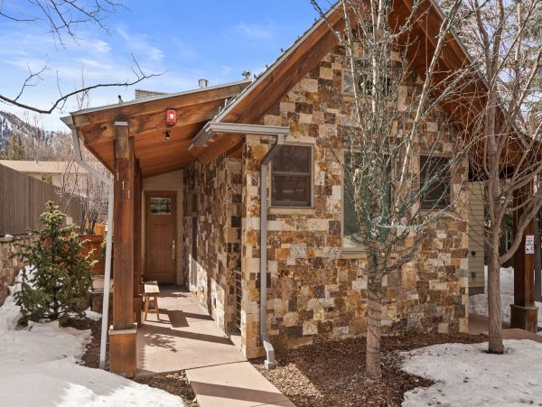 Aspen Home 987389