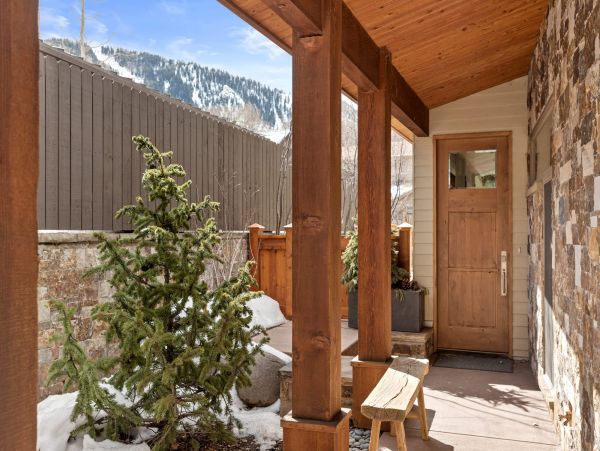 Aspen Home 987389