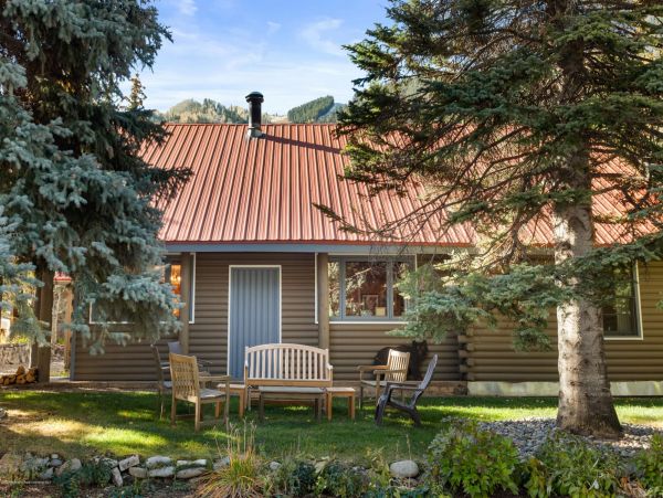 Aspen Home 987394