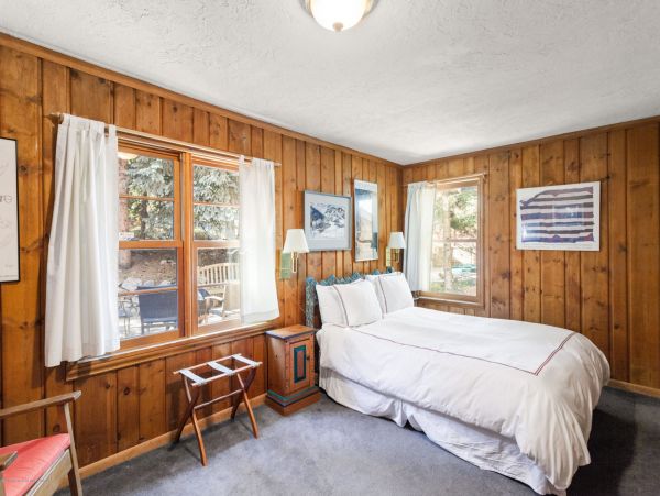 Aspen Home 987394