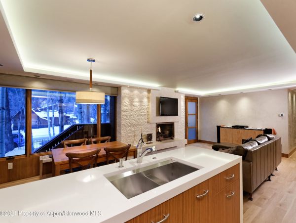 Aspen Home 987395