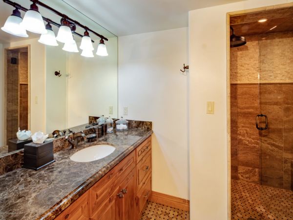 Aspen Home 987408