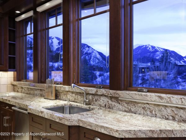 Aspen Home 987409