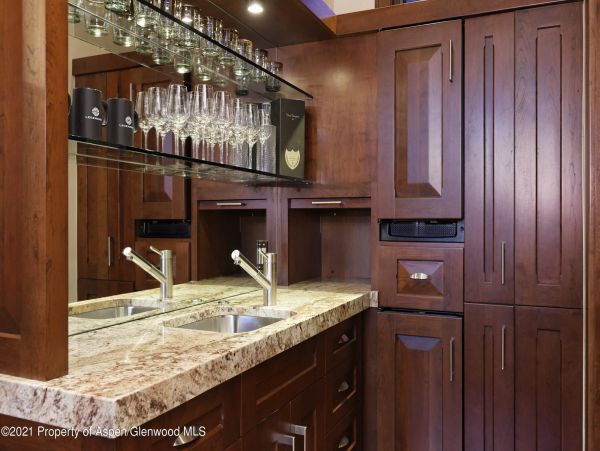 Aspen Home 987409