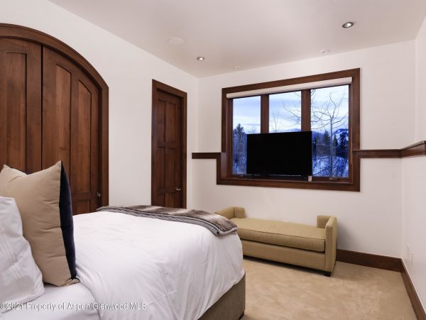 Aspen Home 987409