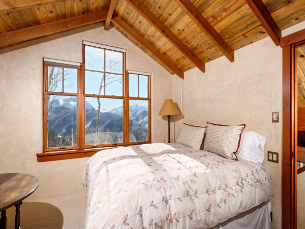 Aspen Home 987412