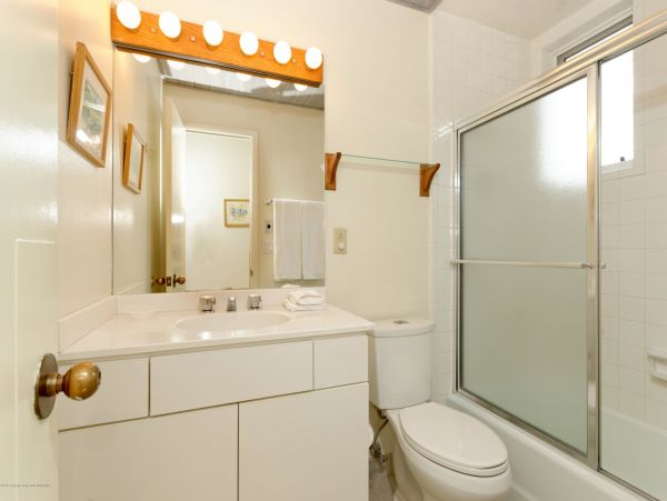 Aspen Home 987419