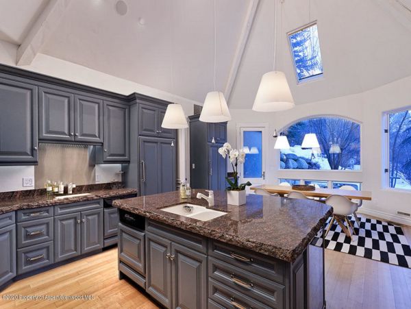 Aspen Home 987426