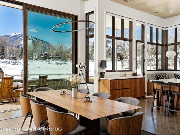 Aspen Home 987430