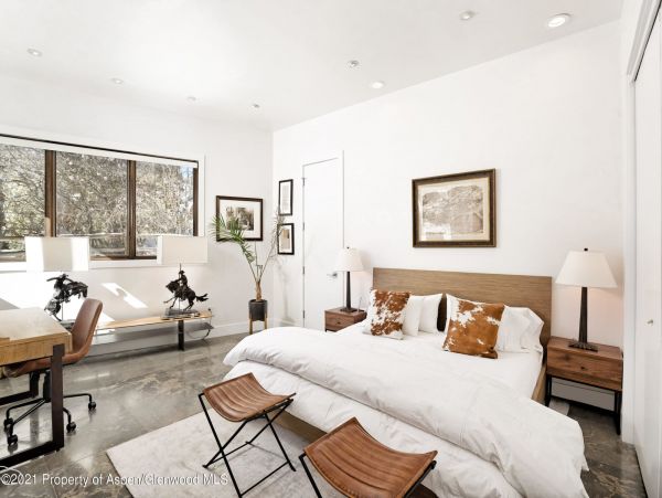 Aspen Home 987430
