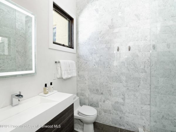 Aspen Home 987430