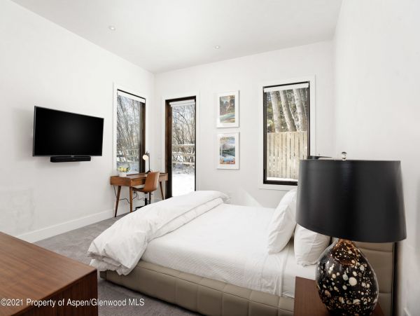 Aspen Home 987430