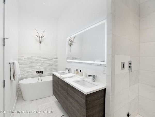 Aspen Home 987430