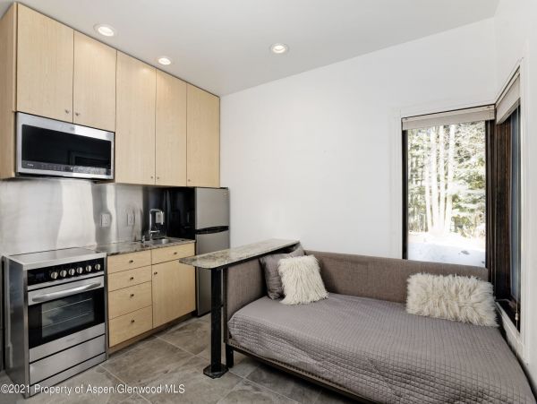 Aspen Home 987430