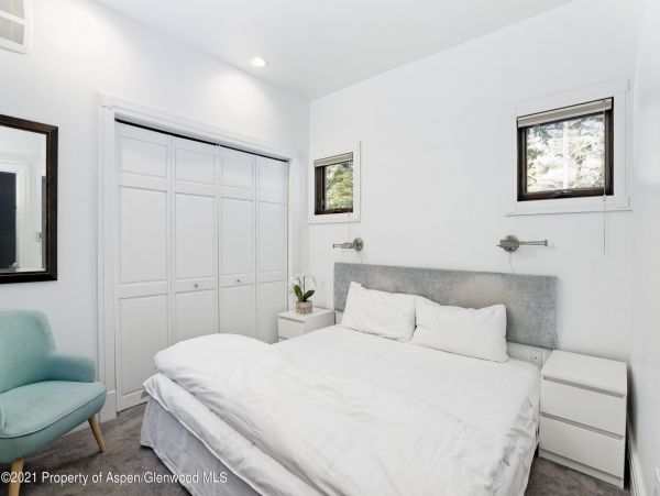 Aspen Home 987430