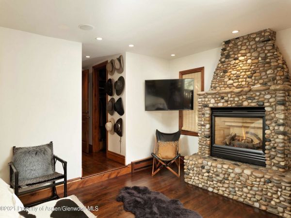 Aspen Home 987435
