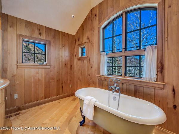Aspen Home 987436