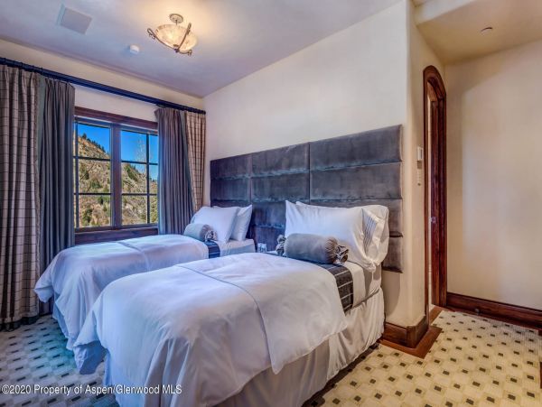 Aspen Home 987436