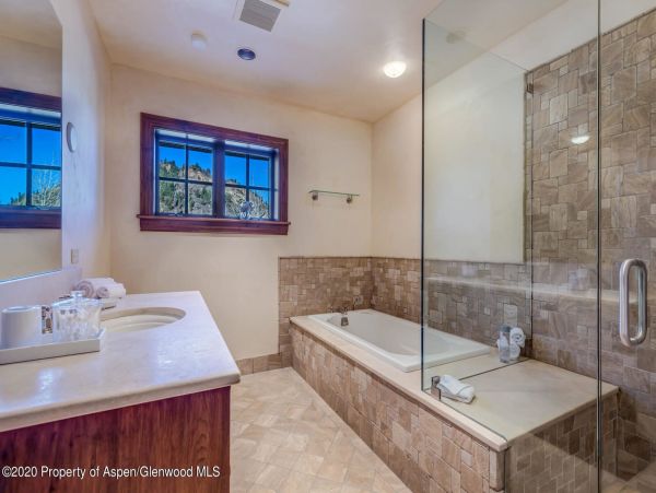 Aspen Home 987436