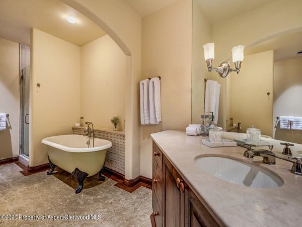 Aspen Home 987436