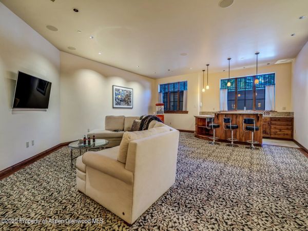 Aspen Home 987436