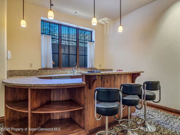 Aspen Home 987436