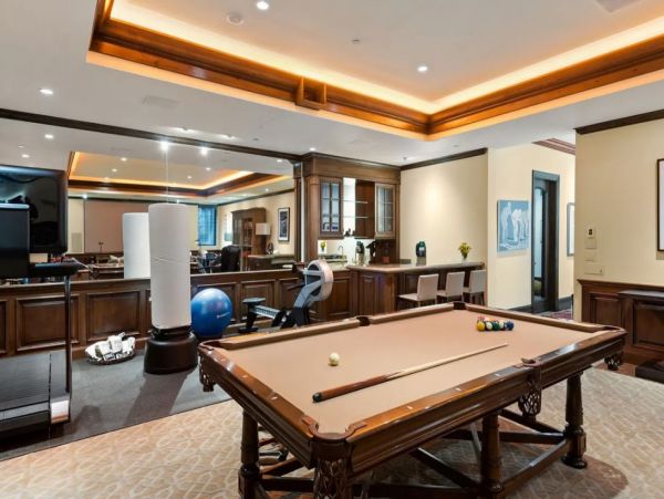 Mountain View Six Bedroom Residence in Aspen