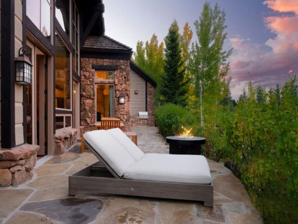 Mountain View Six Bedroom Residence in Aspen