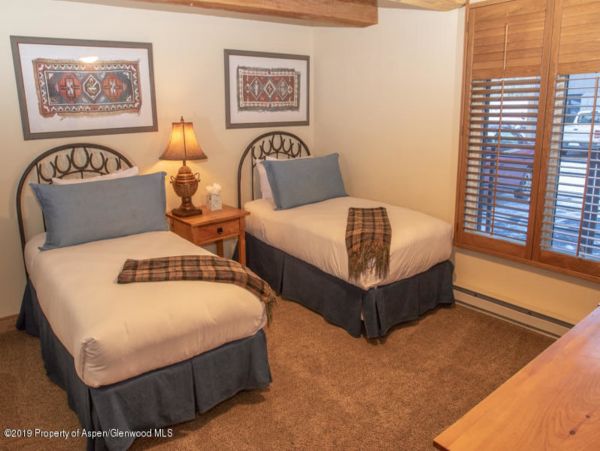 Aspen Home 987445