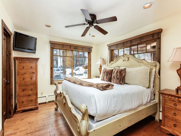 Aspen Home 987448