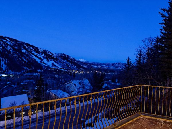 Aspen Home 987450