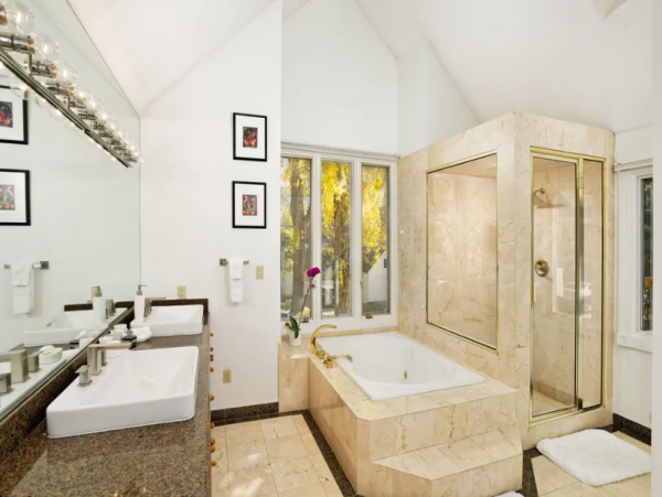 Aspen Luxury Vacation Home with 6 Bedrooms in Aspen