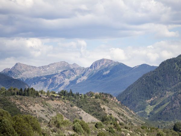 Aspen Home 987456