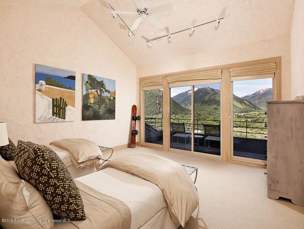 Aspen Home 987458