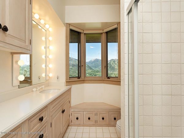 Aspen Home 987458