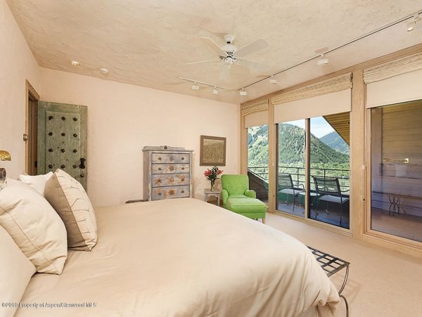 Aspen Home 987458