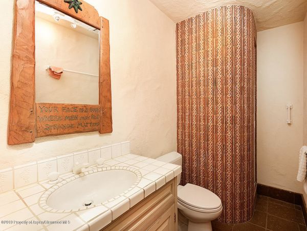Aspen Home 987458