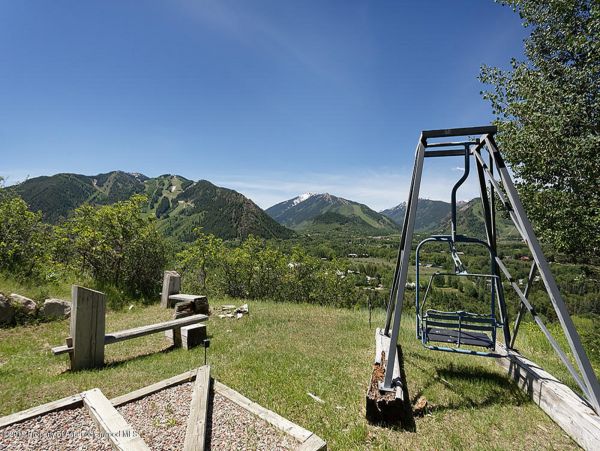 Aspen Home 987458